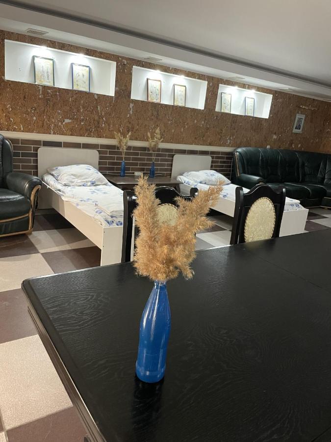 Mang'O Hostel 阿克套 外观 照片