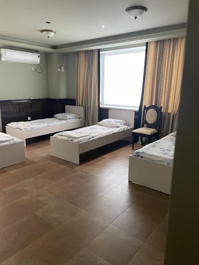 Mang'O Hostel 阿克套 外观 照片