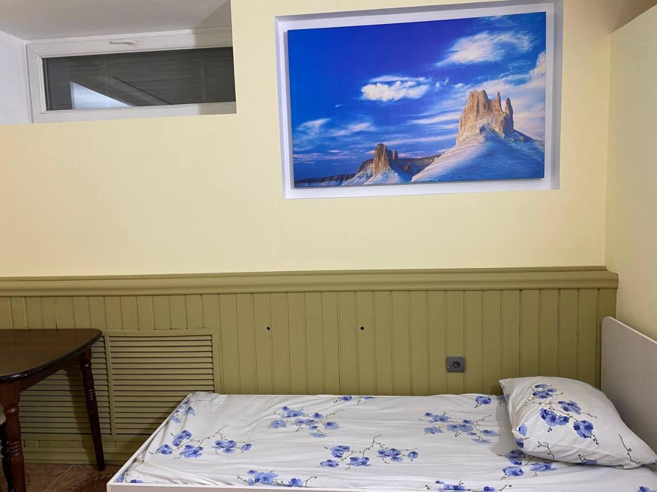 Mang'O Hostel 阿克套 外观 照片