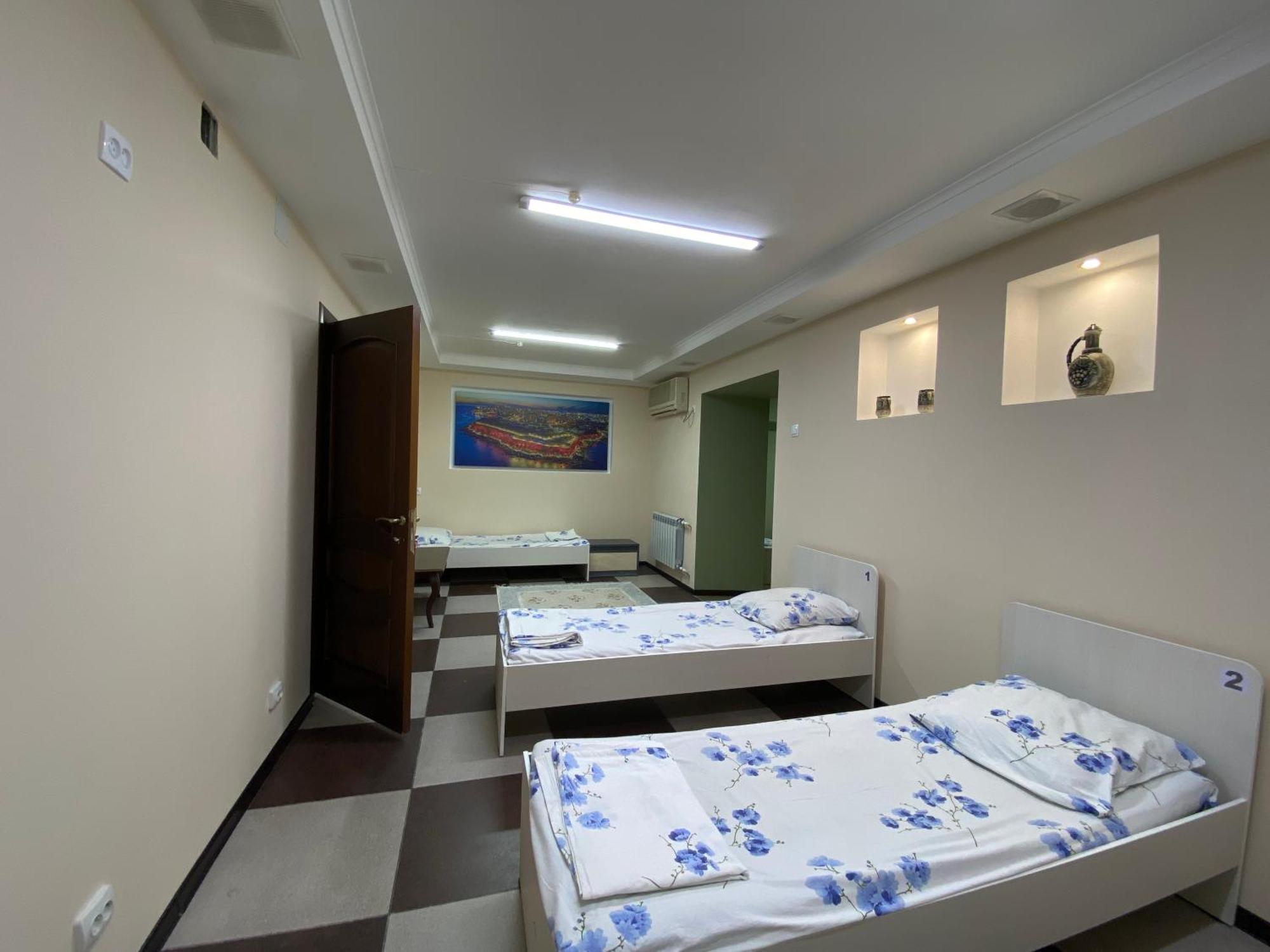 Mang'O Hostel 阿克套 外观 照片