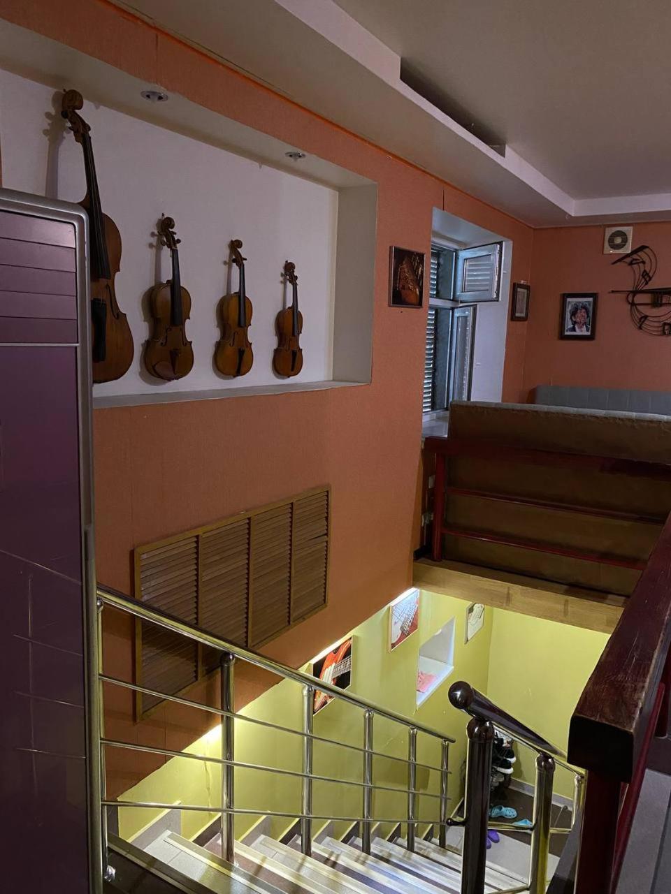 Mang'O Hostel 阿克套 外观 照片